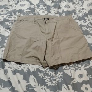 Patagonia Men's Kaki Shorts Size 38